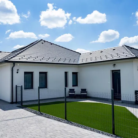 Villa Csurgo Vendeghaz